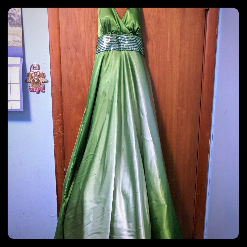 Green Formal Dress